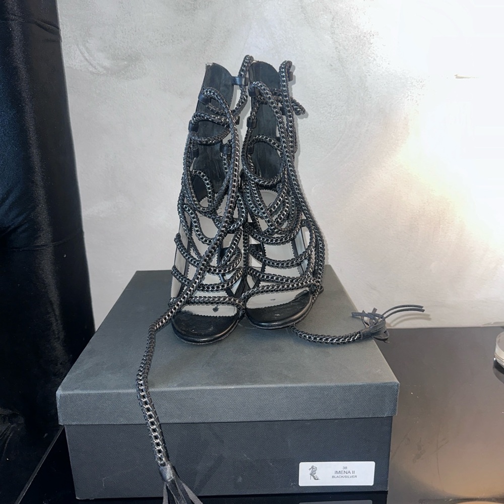 Monika Chiang Black Heels with Intricate Design